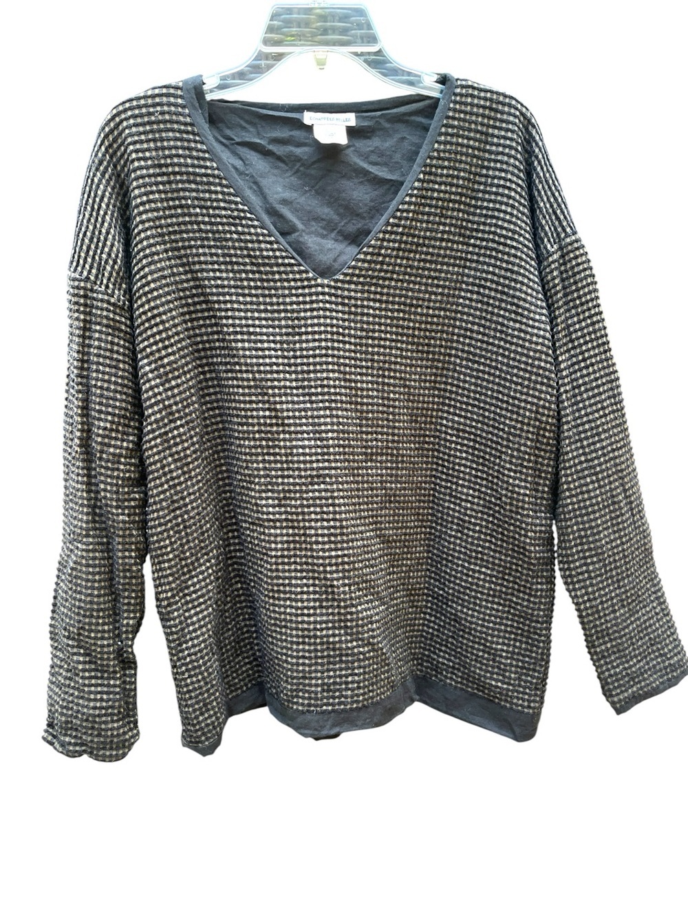Echappees Belles Cotton Wool Blend Textured V-Neck Top - Black/Beige Lagenlook